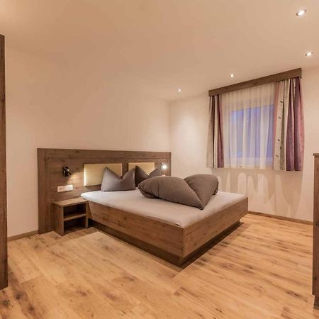 Ferienhaus Gipfelblick Neustift im Stubaital Exterior foto